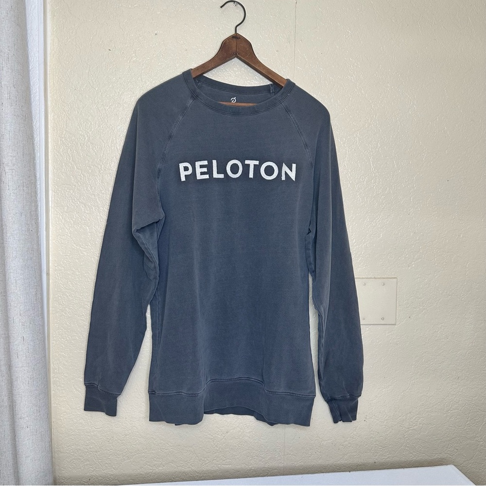 Peloton Men's Gray Long Sleeve Crewneck Sweatshirt - Size Med - New Without Tags